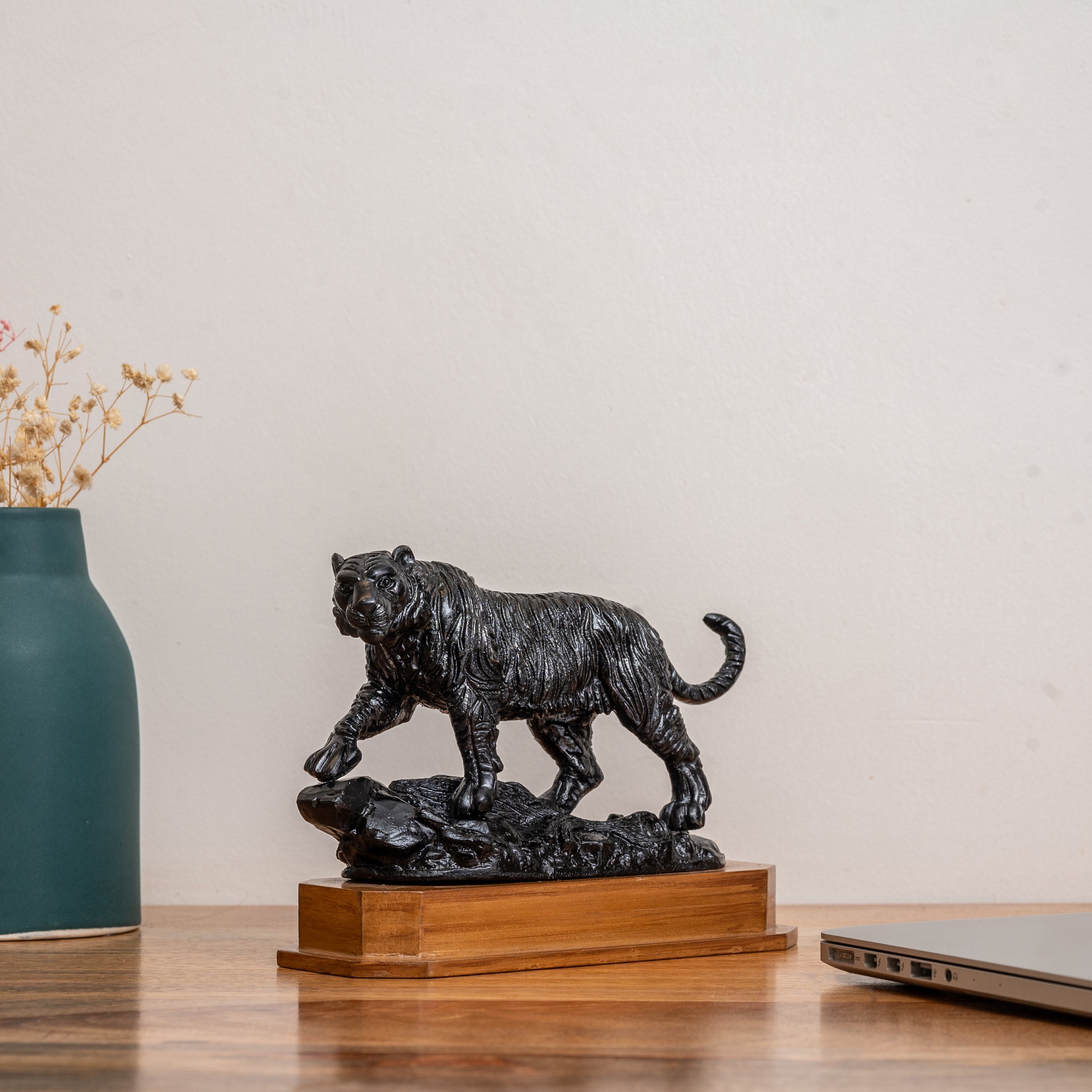 Luxury Black Aluminum Tiger Statue on Elegant Wooden Base