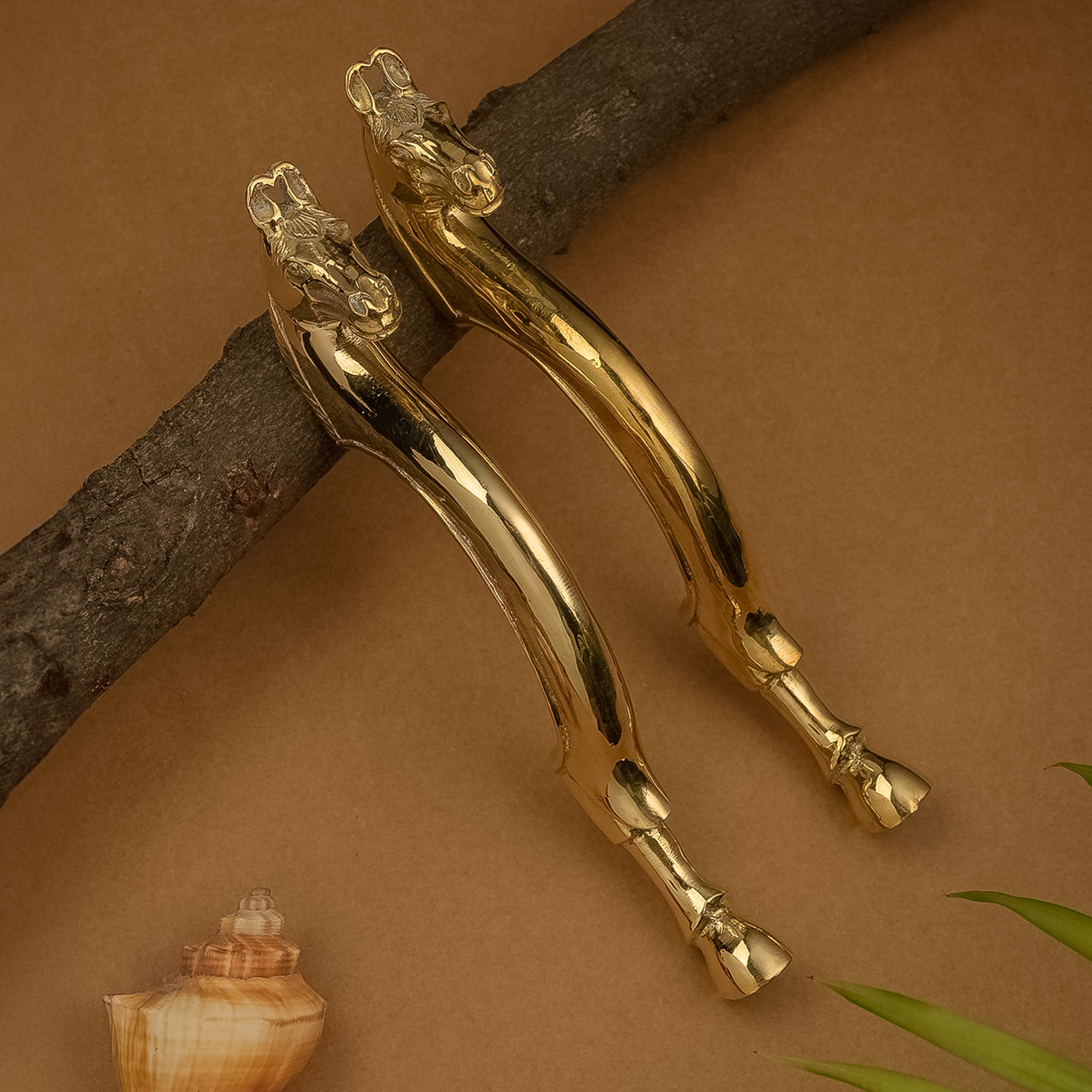 Luxury Horse-Shaped Brass Door Handle – Artisan Equestrian Décor