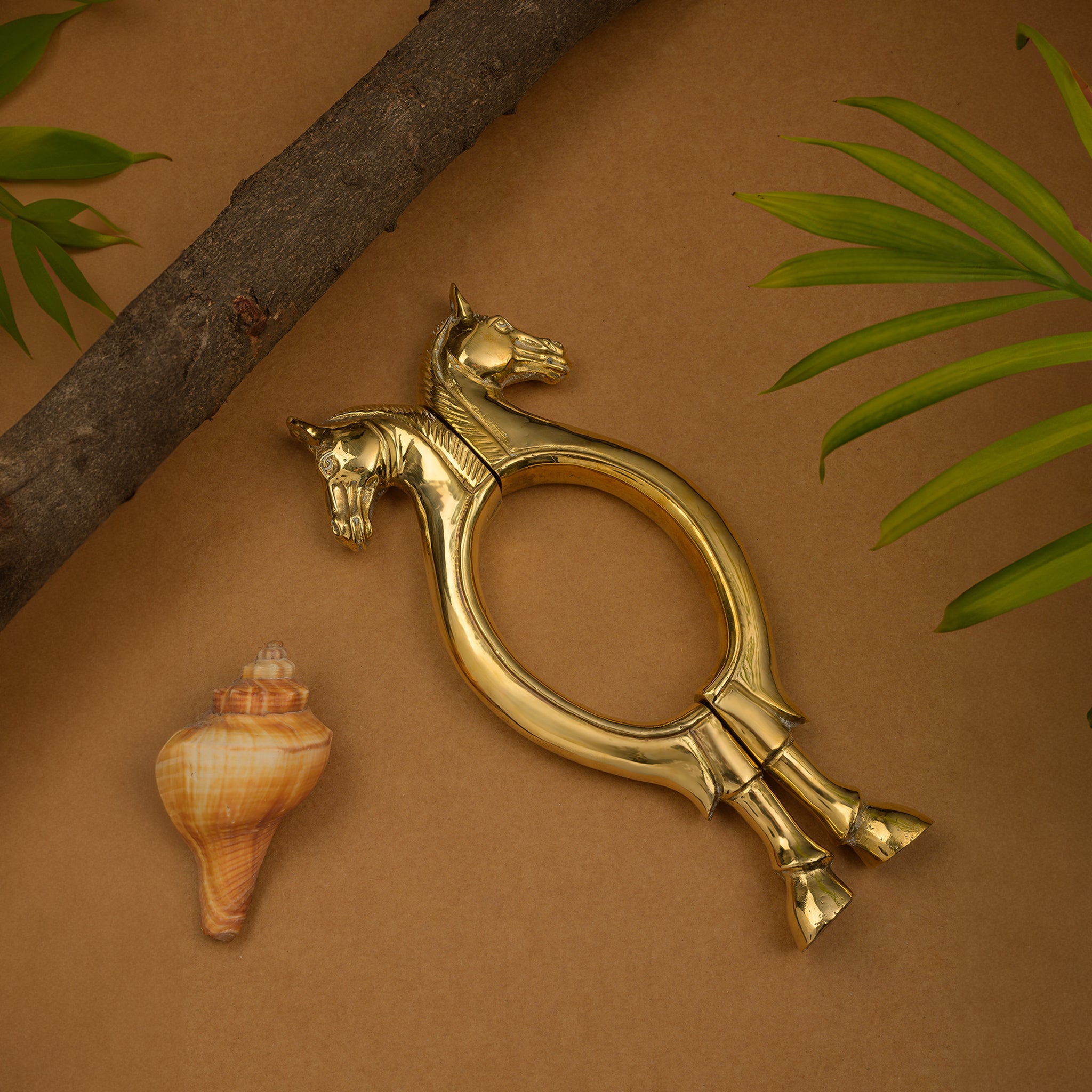 Luxury Horse-Shaped Brass Door Handle – Artisan Equestrian Décor