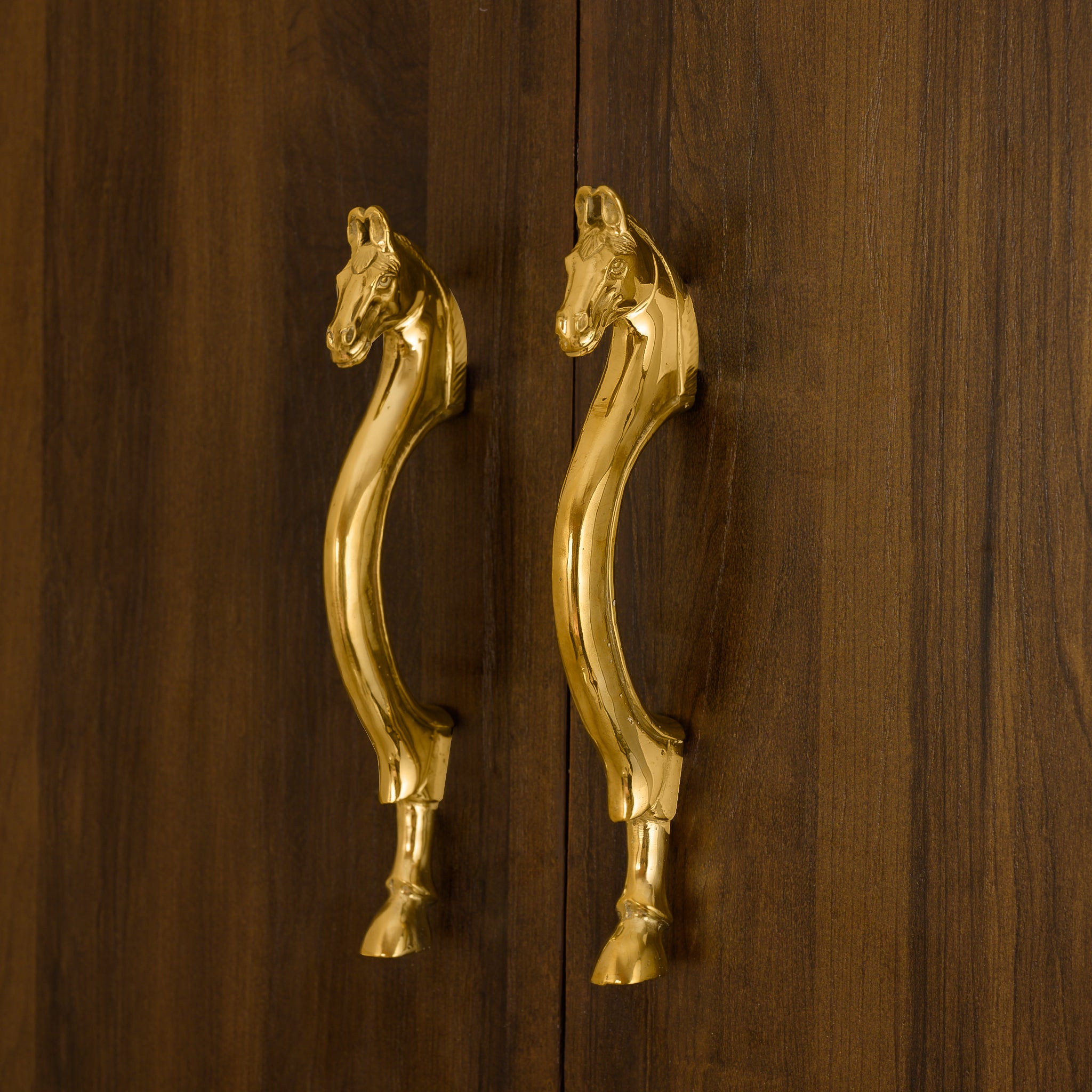 Luxury Horse-Shaped Brass Door Handle – Artisan Equestrian Décor