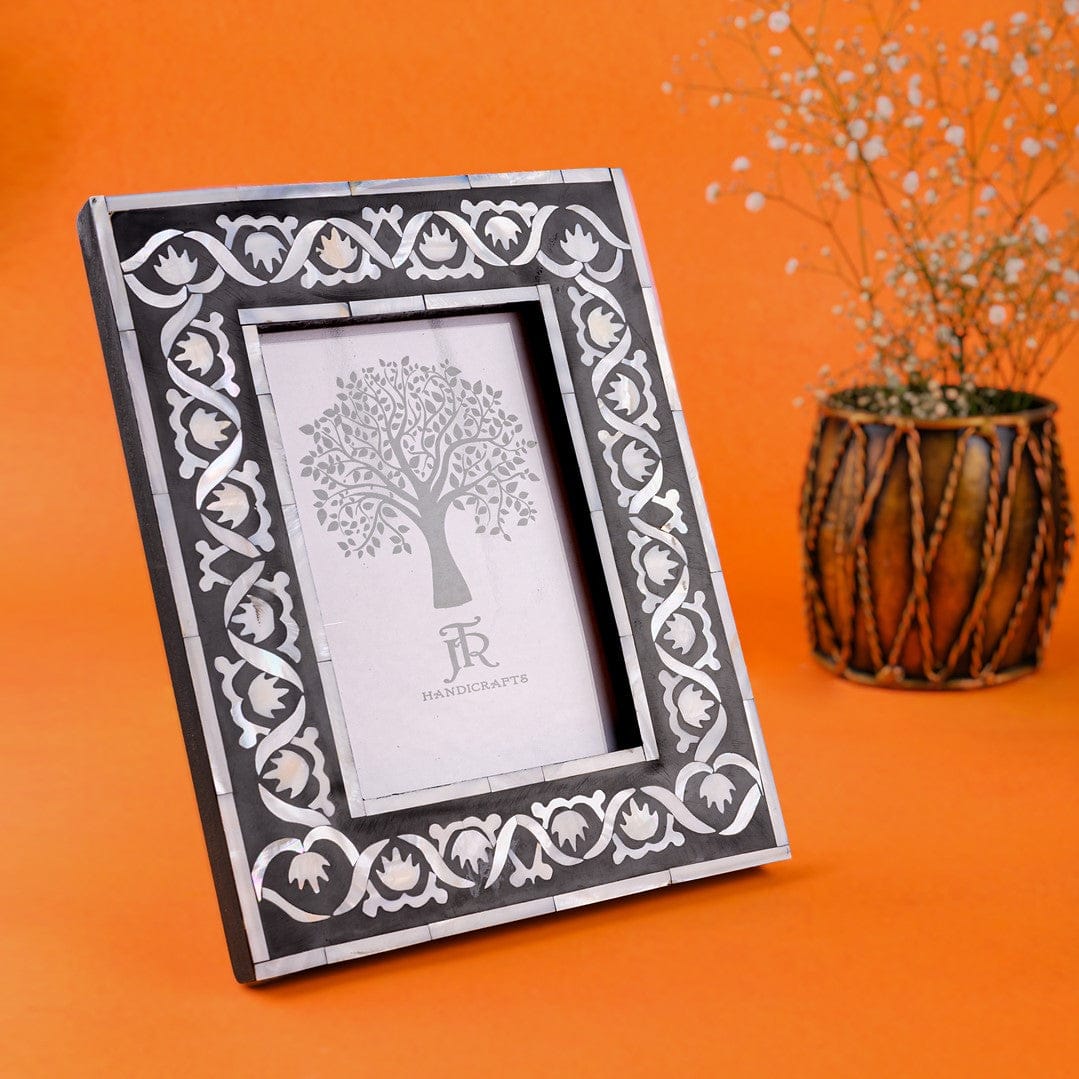 Jodhpur Mother of Pearl Picture Frame - Black | black photo frame stand | single photo frames | JRT Handicrafts